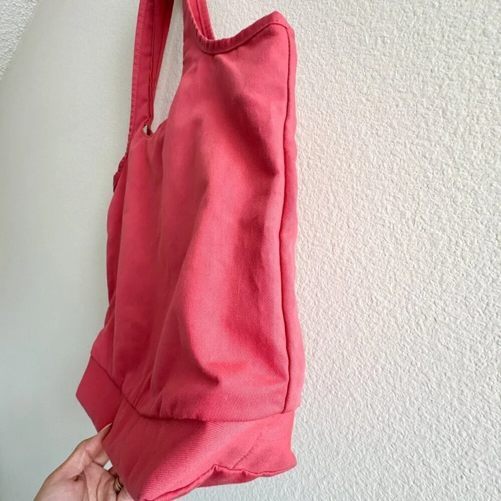 Crumpler the Relish Tote bag Salmon Pink